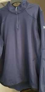 Under Armour pullover